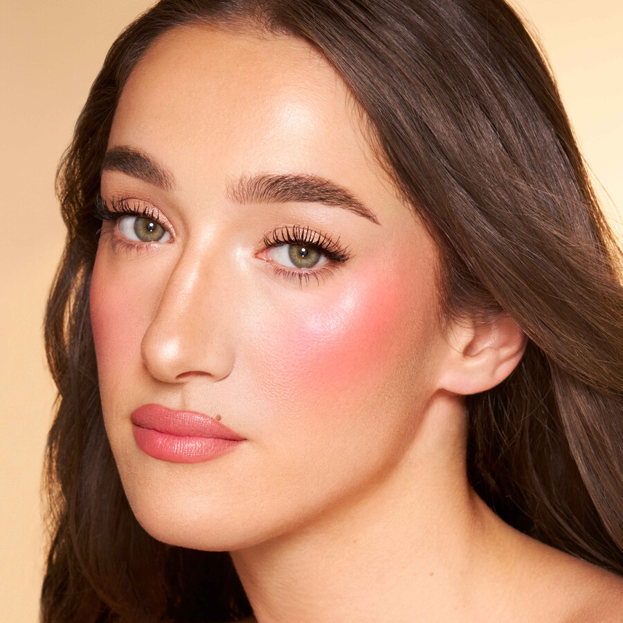 hermosa piel island glow labios y mejillas
