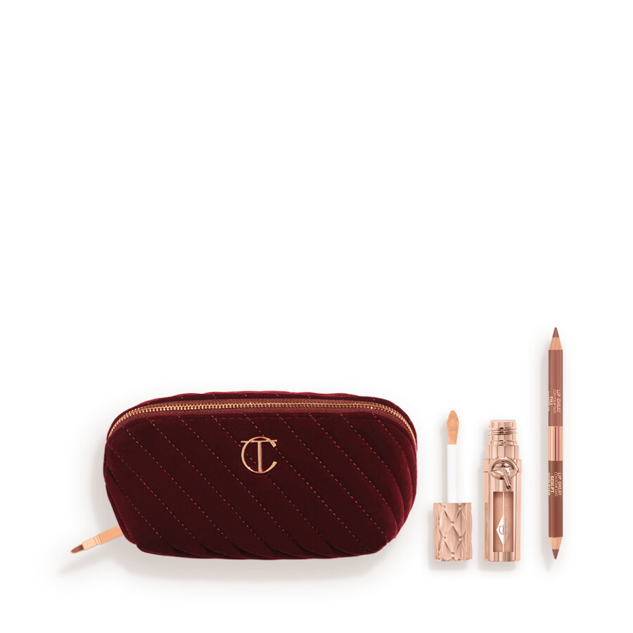 bolsa de maquillaje con secretos para esculpir los labios