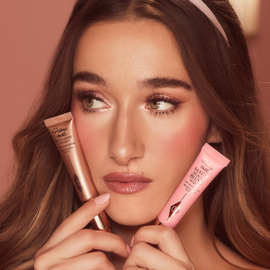 kit de varita de belleza pillow talk glow blush