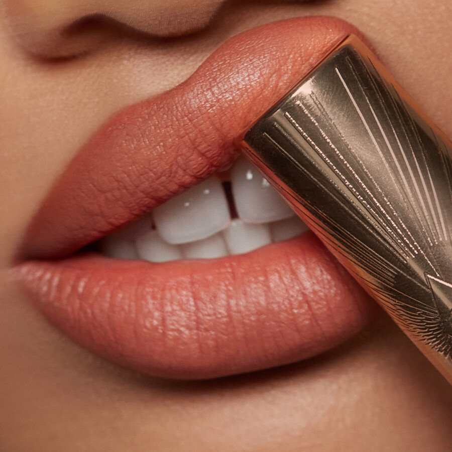 difuminador de labios impecable con aerÓgrafo