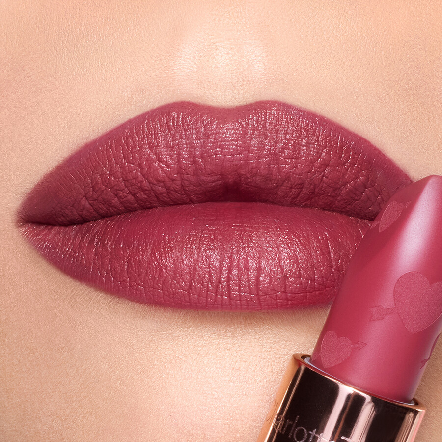 lÁpiz labial efecto amor pillow talk