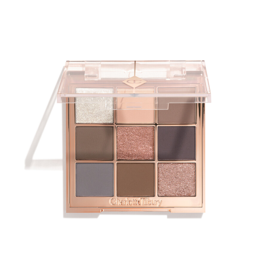 la paleta de charlotte de tendencias de ojos embellecedores