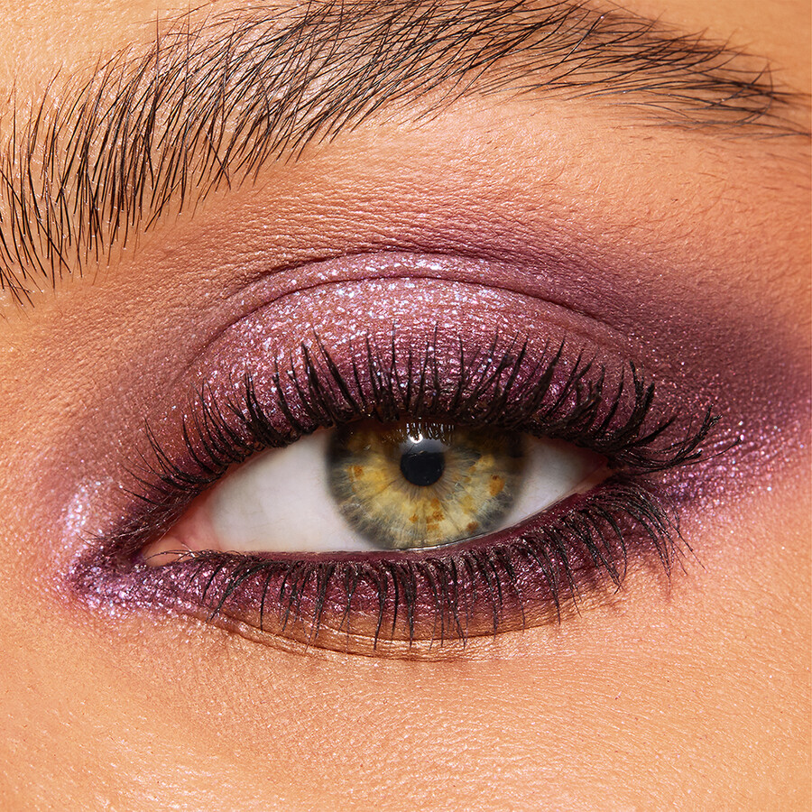 la paleta de charlotte de tendencias de ojos embellecedores